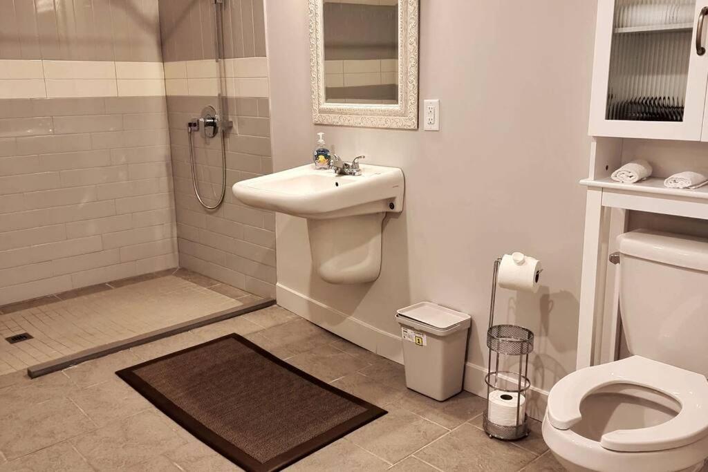 Cozy Spacious 1-Bdr Studio #8. Free Parking ガティノー エクステリア 写真